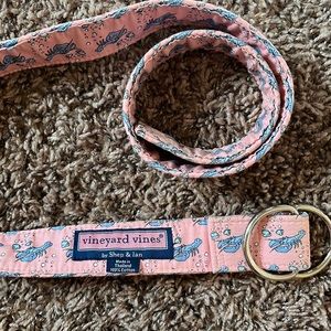 Vineyard Vines OS pink lobster belt